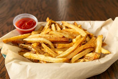 How does Fresh-Cut French Fries fit into your Daily Goals - calories, carbs, nutrition