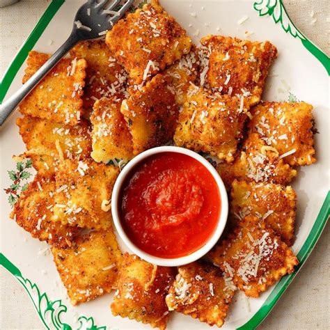 How does Fried Cheese Ravioli fit into your Daily Goals - calories, carbs, nutrition