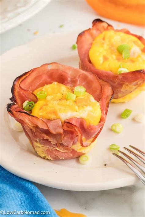 How does Fried Egg O'Muffin with Ham and fruit salad fit into your Daily Goals - calories, carbs, nutrition