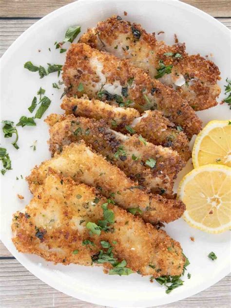 How does Fried Flounder Sammies fit into your Daily Goals - calories, carbs, nutrition