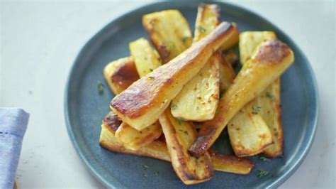 How does Fried Parsnips Topping fit into your Daily Goals - calories, carbs, nutrition