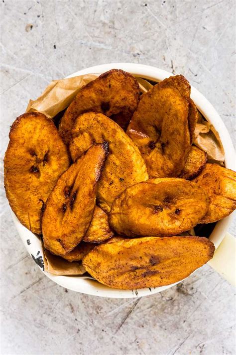 How does Fried Plantain Shoestrings fit into your Daily Goals - calories, carbs, nutrition