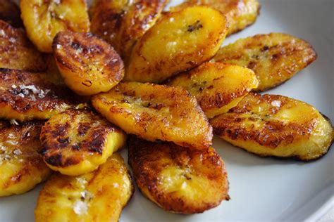 How does Fried Plantains fit into your Daily Goals - calories, carbs, nutrition