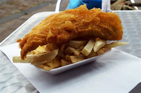 How does Fried cod with chips fit into your Daily Goals - calories, carbs, nutrition