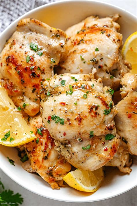 How does Garlic Chicken Thigh fit into your Daily Goals - calories, carbs, nutrition