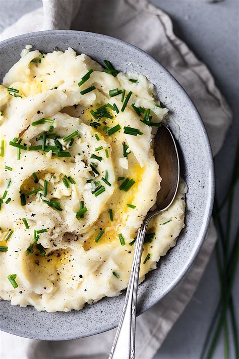 How does Garlic Mashed Potatoes (5263.0) fit into your Daily Goals - calories, carbs, nutrition