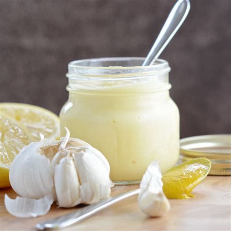 How does Garlic Mayo fit into your Daily Goals - calories, carbs, nutrition