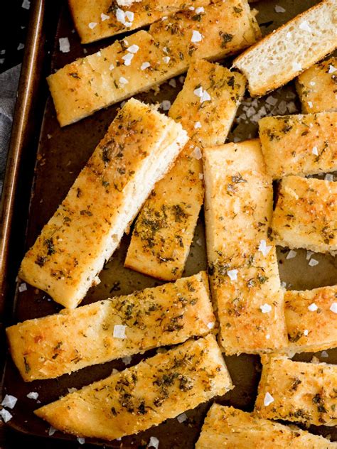 How does Garlic Parmesan Breadsticks fit into your Daily Goals - calories, carbs, nutrition