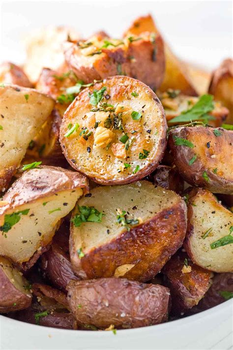 How does Garlic Roasted Potatoes fit into your Daily Goals - calories, carbs, nutrition