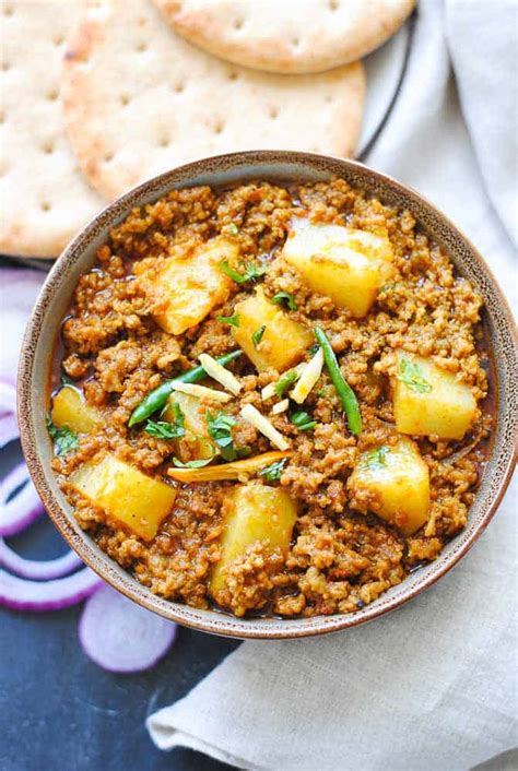 How does Ghurkha Style Curried Potatoes and Peas fit into your Daily Goals - calories, carbs, nutrition