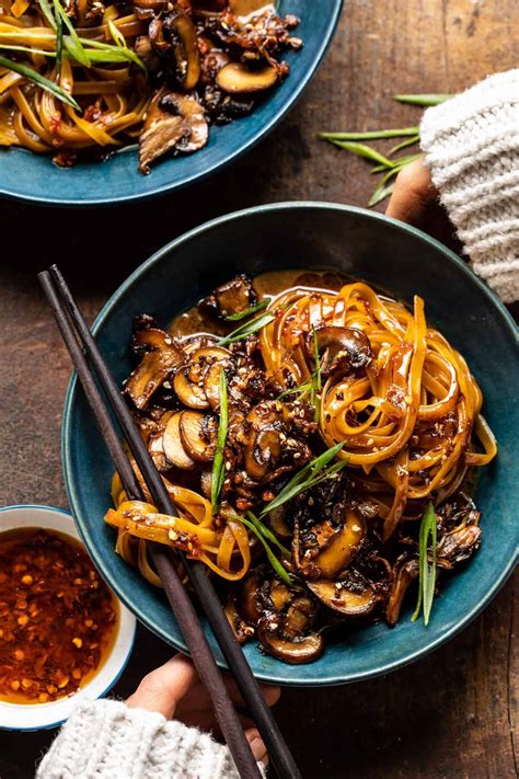 How does Ginger Sesame Noodles w/ Chicken fit into your Daily Goals - calories, carbs, nutrition