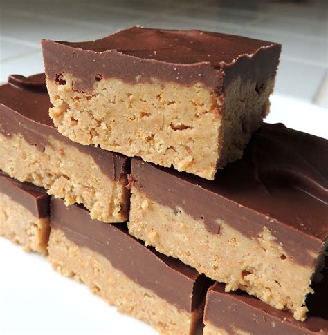 How does Gooey Chocolate Peanut Butter Bars fit into your Daily Goals - calories, carbs, nutrition