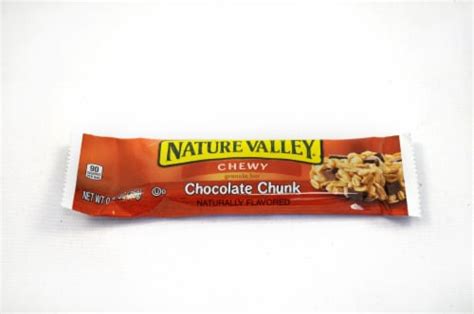 How does Granola Bar Nature Valley Chocolate Chip .89 oz fit into your Daily Goals - calories, carbs, nutrition