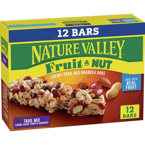 How does Granola Bar Nature Valley Fruit & Nut Chewy 1.2 oz fit into your Daily Goals - calories, carbs, nutrition