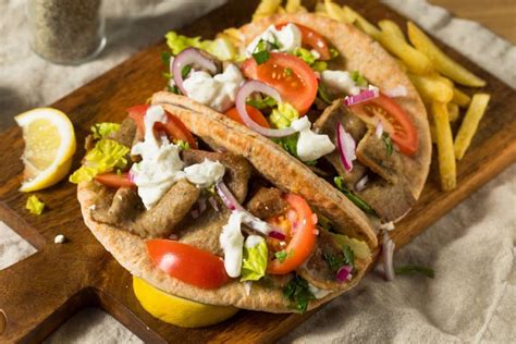 How does Greek Gyro Sandwich (40359.0) fit into your Daily Goals - calories, carbs, nutrition