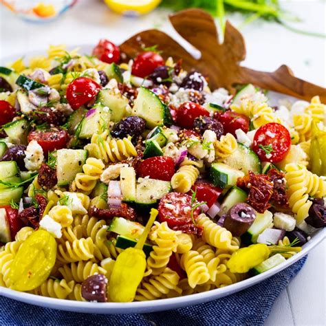 How does Greek Pasta Salad fit into your Daily Goals - calories, carbs, nutrition