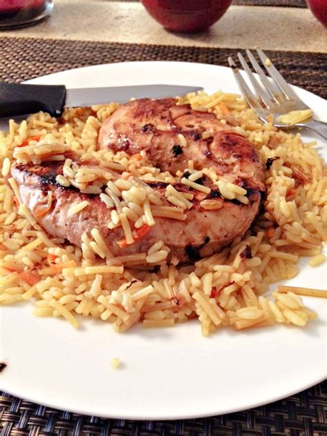 How does Greek Style Chicken with Rice fit into your Daily Goals - calories, carbs, nutrition