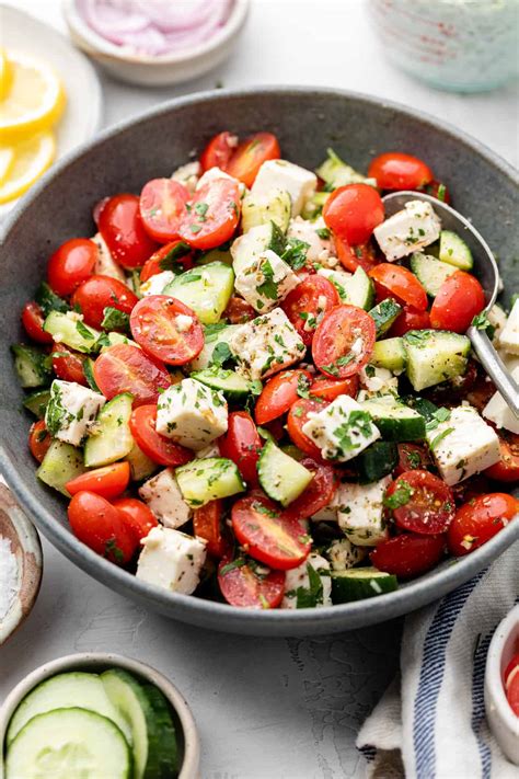 How does Greek Tomato Cucumber Salad fit into your Daily Goals - calories, carbs, nutrition