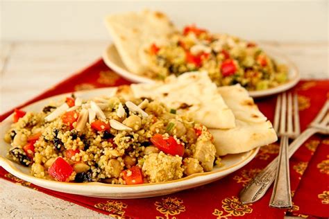 How does Green Apple and Turkey Couscous fit into your Daily Goals - calories, carbs, nutrition