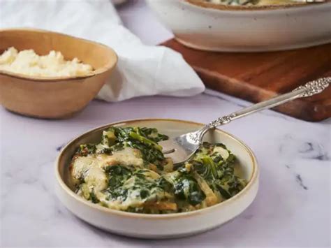 How does Green Barley and Kale Gratin fit into your Daily Goals - calories, carbs, nutrition