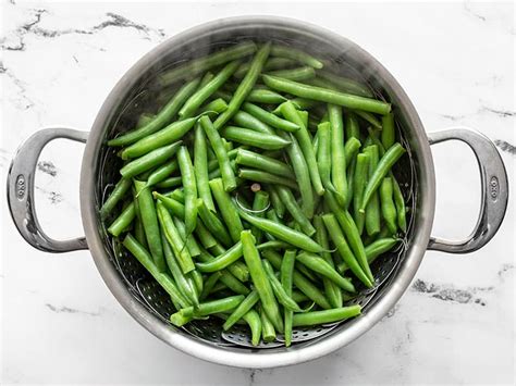 How does Green Beans, Fresh, Steamed fit into your Daily Goals - calories, carbs, nutrition