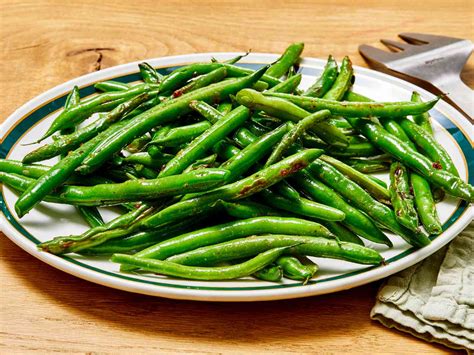 How does Green Beans Suprema fit into your Daily Goals - calories, carbs, nutrition