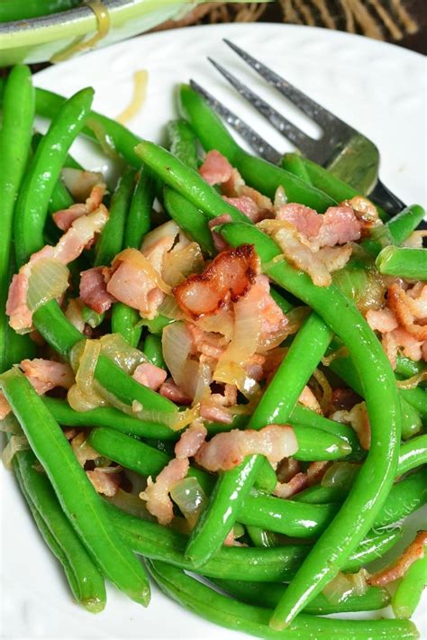 How does Green Beans with Bacon and Onion fit into your Daily Goals - calories, carbs, nutrition