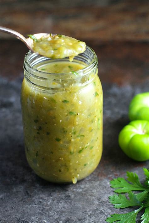 How does Green Chile Sauce fit into your Daily Goals - calories, carbs, nutrition