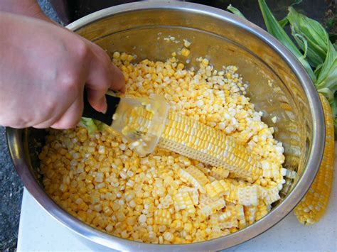 How does Greens Cut Corn fit into your Daily Goals - calories, carbs, nutrition