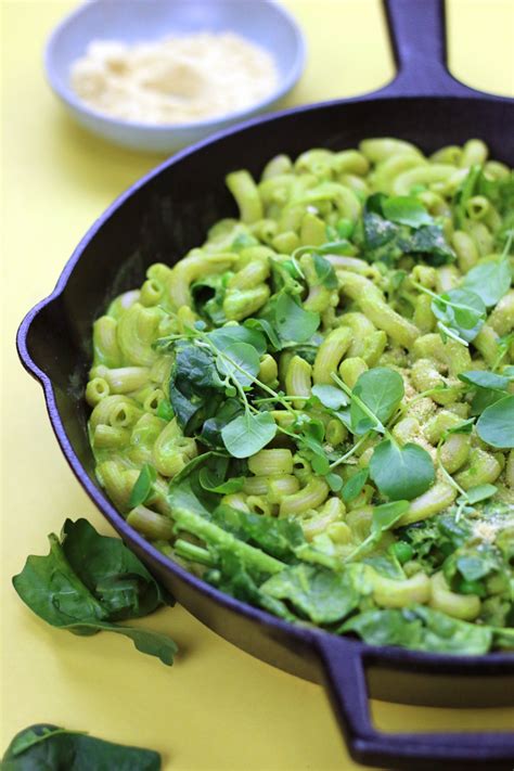 How does Greens Mac and Cheese fit into your Daily Goals - calories, carbs, nutrition