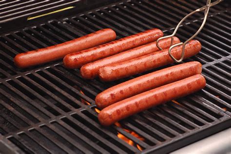 How does Grill Hot Dog All Beef 5-1 Plain fit into your Daily Goals - calories, carbs, nutrition