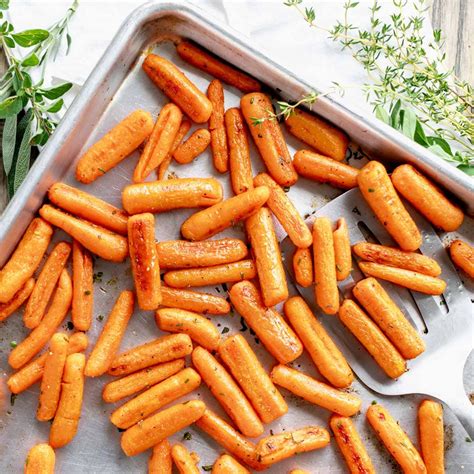 How does Grill Snack Cup Baby Carrots fit into your Daily Goals - calories, carbs, nutrition