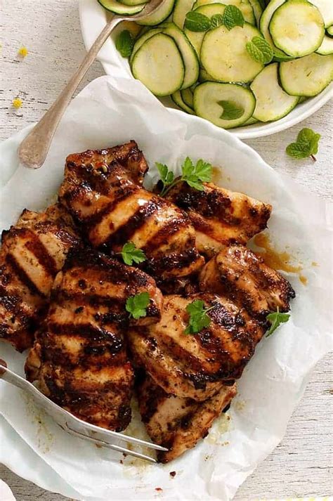 How does Grilled Chicken Breast, Marinated fit into your Daily Goals - calories, carbs, nutrition