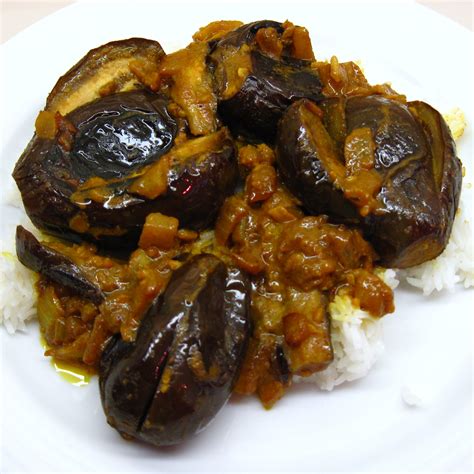 How does Grilled Curried Eggplant fit into your Daily Goals - calories, carbs, nutrition