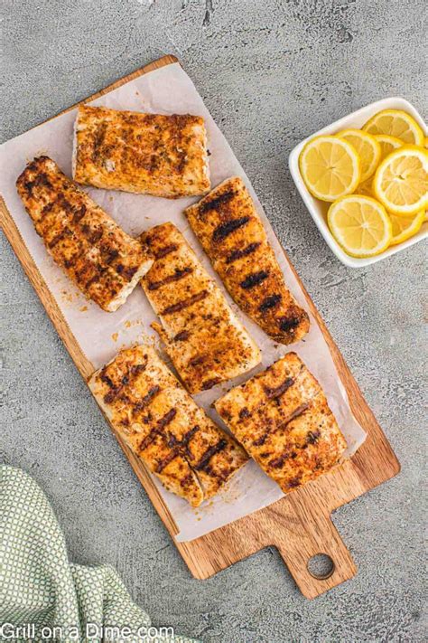 How does Grilled Mexican Mahi Mahi fit into your Daily Goals - calories, carbs, nutrition