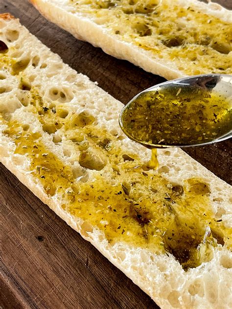 How does Grilled Rustic Bread fit into your Daily Goals - calories, carbs, nutrition