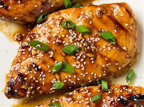 How does Grilled Sesame Lime Chicken Grab & Go fit into your Daily Goals - calories, carbs, nutrition