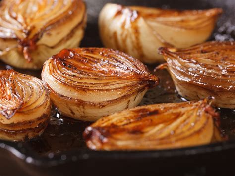 How does Grilled Shallots fit into your Daily Goals - calories, carbs, nutrition