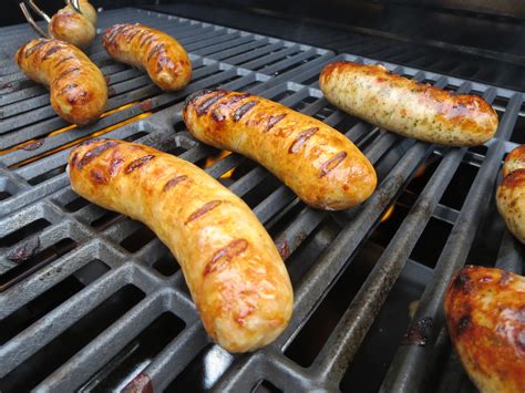 How does Grilled Tri-Sausage fit into your Daily Goals - calories, carbs, nutrition