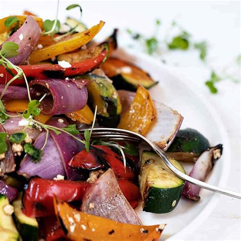 How does Grilled Vegetable Salad with Balsamic Dressing fit into your Daily Goals - calories, carbs, nutrition