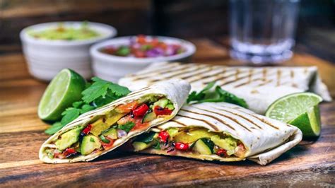 How does Grilled Vegetable Wrap (15769.1) fit into your Daily Goals - calories, carbs, nutrition