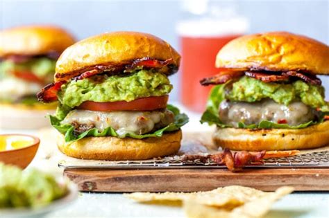 How does Guacamole BLT Steak Burger fit into your Daily Goals - calories, carbs, nutrition