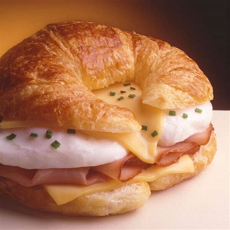 How does Ham, Egg, and Cheese Croissant fit into your Daily Goals - calories, carbs, nutrition