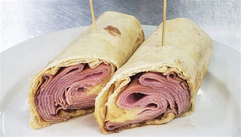 How does Ham American Cheese Wrap fit into your Daily Goals - calories, carbs, nutrition