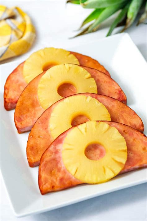 How does Ham Buffet Steak Pineapple 3 oz fit into your Daily Goals - calories, carbs, nutrition