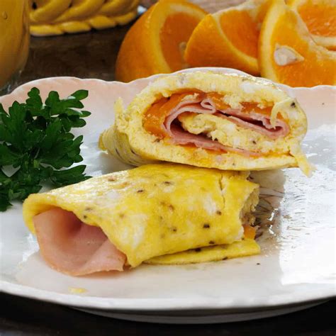 How does Ham Cheddar White Wrap (52189.10) fit into your Daily Goals - calories, carbs, nutrition