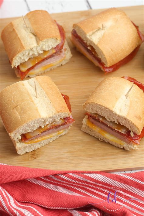 How does Ham Mozzarella Mini Sub fit into your Daily Goals - calories, carbs, nutrition