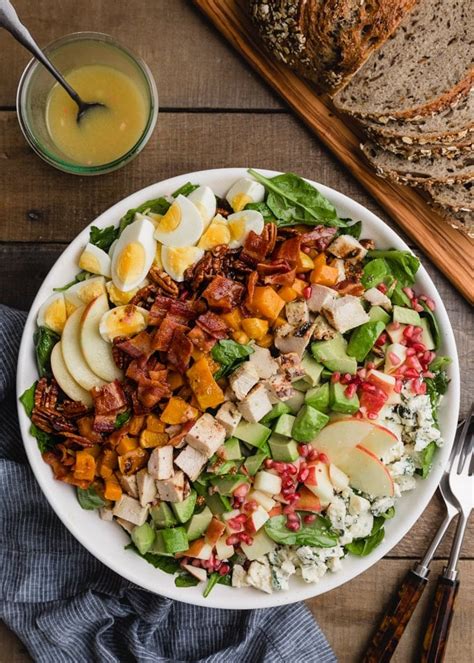 How does Harvest Cobb Salad fit into your Daily Goals - calories, carbs, nutrition