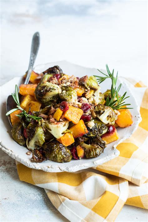 How does Harvest Roasted Vegetables fit into your Daily Goals - calories, carbs, nutrition