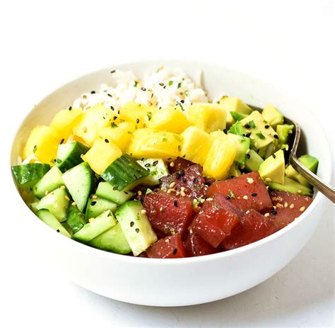 How does Hawaiian Poke Bowl with Jasmine Rice fit into your Daily Goals - calories, carbs, nutrition